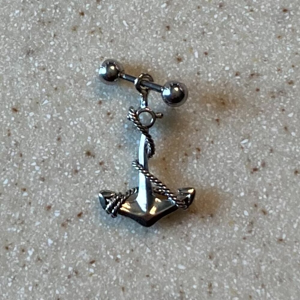 Body Piercing Jewelry - Cartilage Tragus Jewelry -- Silver-Tone Ancho - NIP